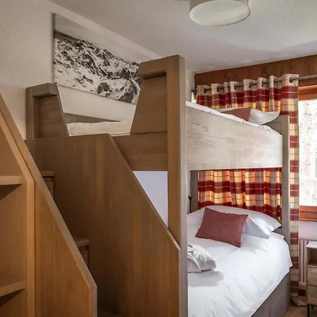 3br Pool Sauna Gym & Views